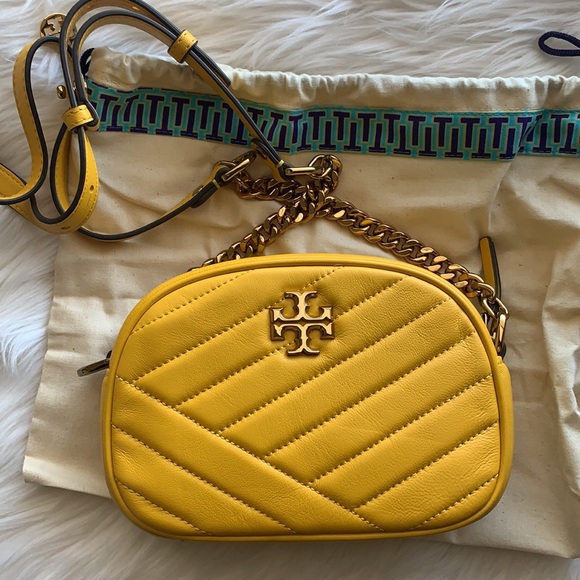 Tory Burch Kira Chevron Small Camera Bag - Picture 8 of 8